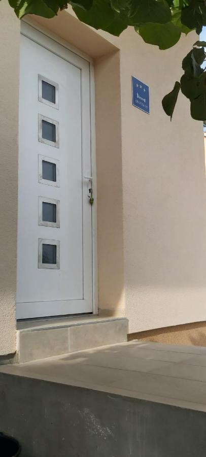 Apartment Angela Sibenik Exterior photo